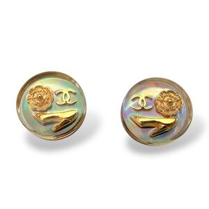 CHANEL Vintage 1997 Gold and Iridescent Round Clip Back Earrings